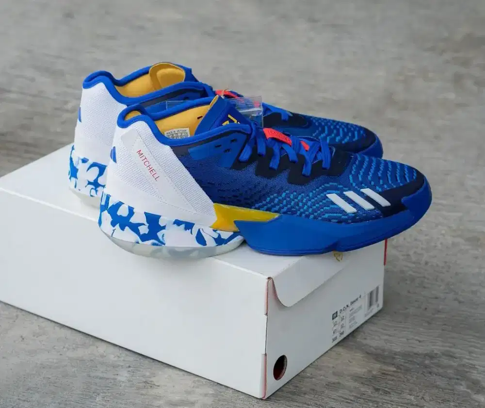 Sepatu Basket Original Adidas D.O.N Issue 4