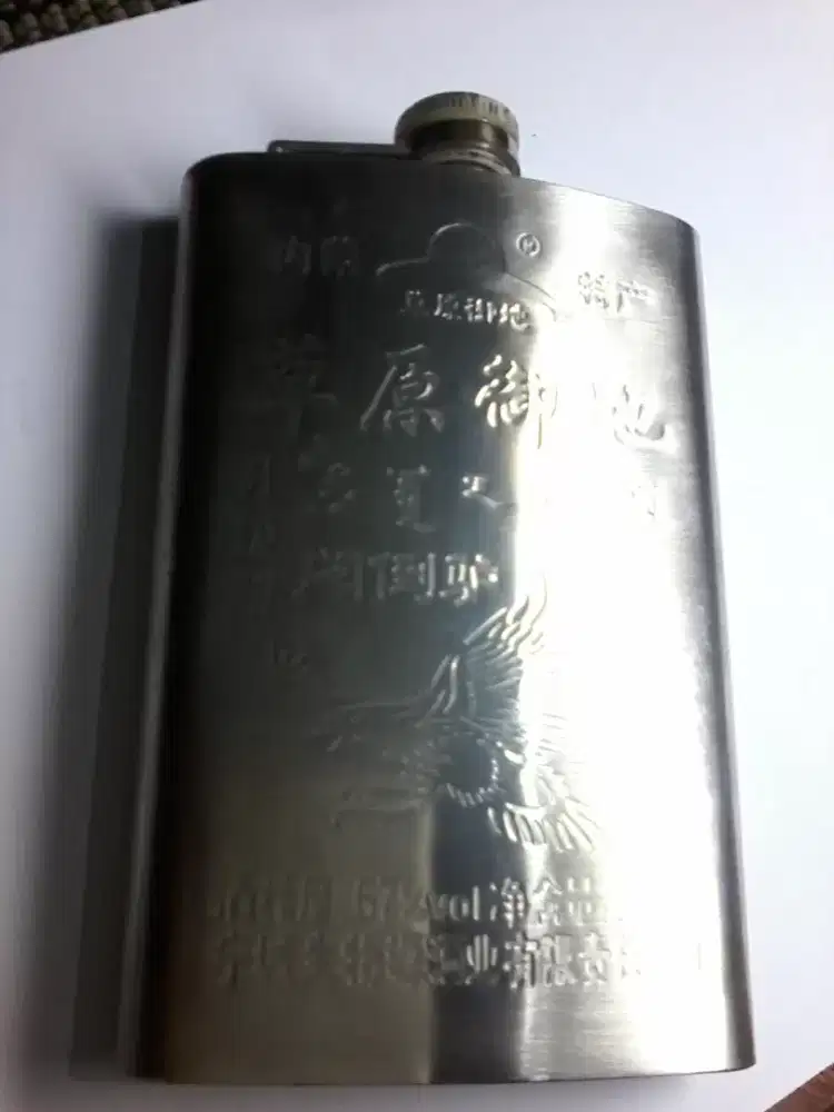 Kaleng Tempat Air Minum  ( Stainless ) : 2 ( Pcs )