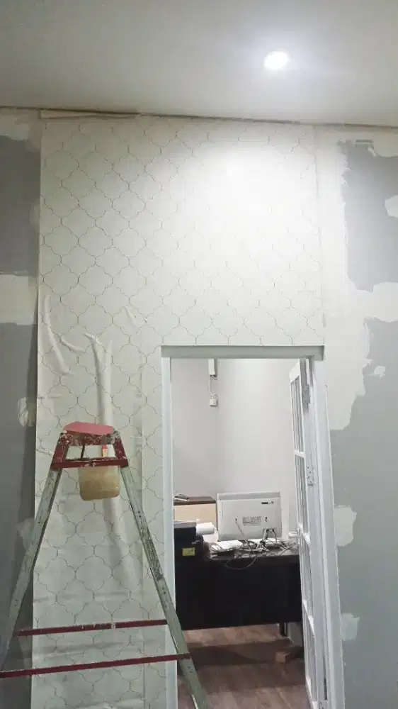 Pemasangan wallpaper wallsticker Jakarta