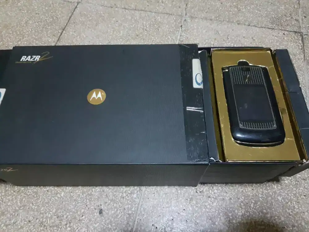 hp motorola razr V8 limited jadul original hp lipat