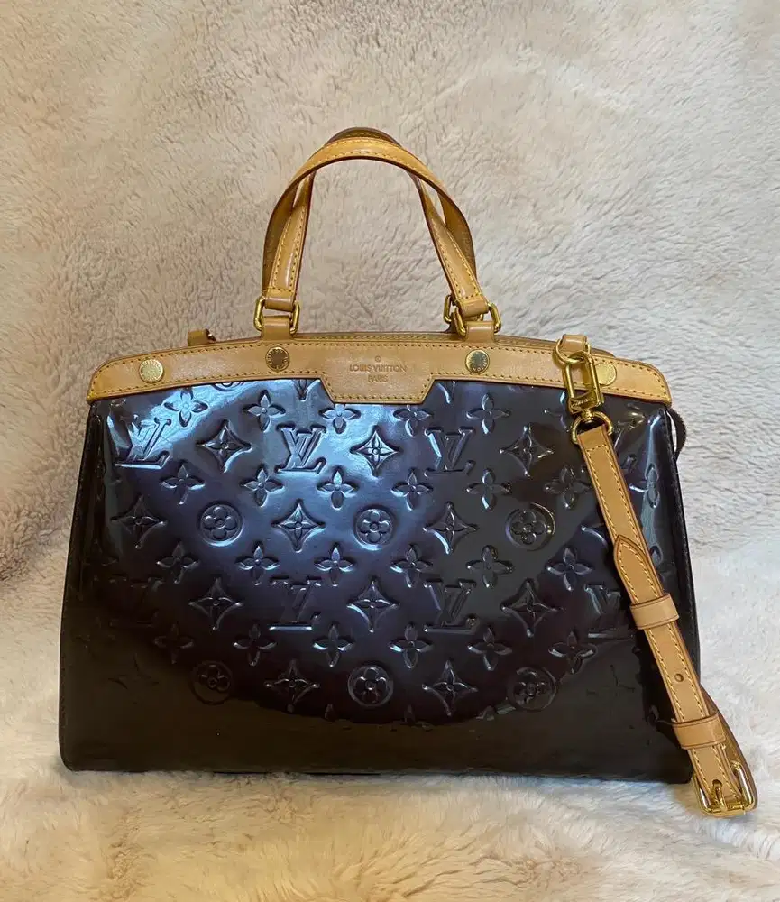 Louis Vuitton Brea MM Amarante Monogram Vernis