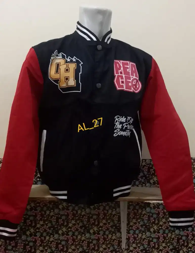 Jaket Beat L, XL . BARU