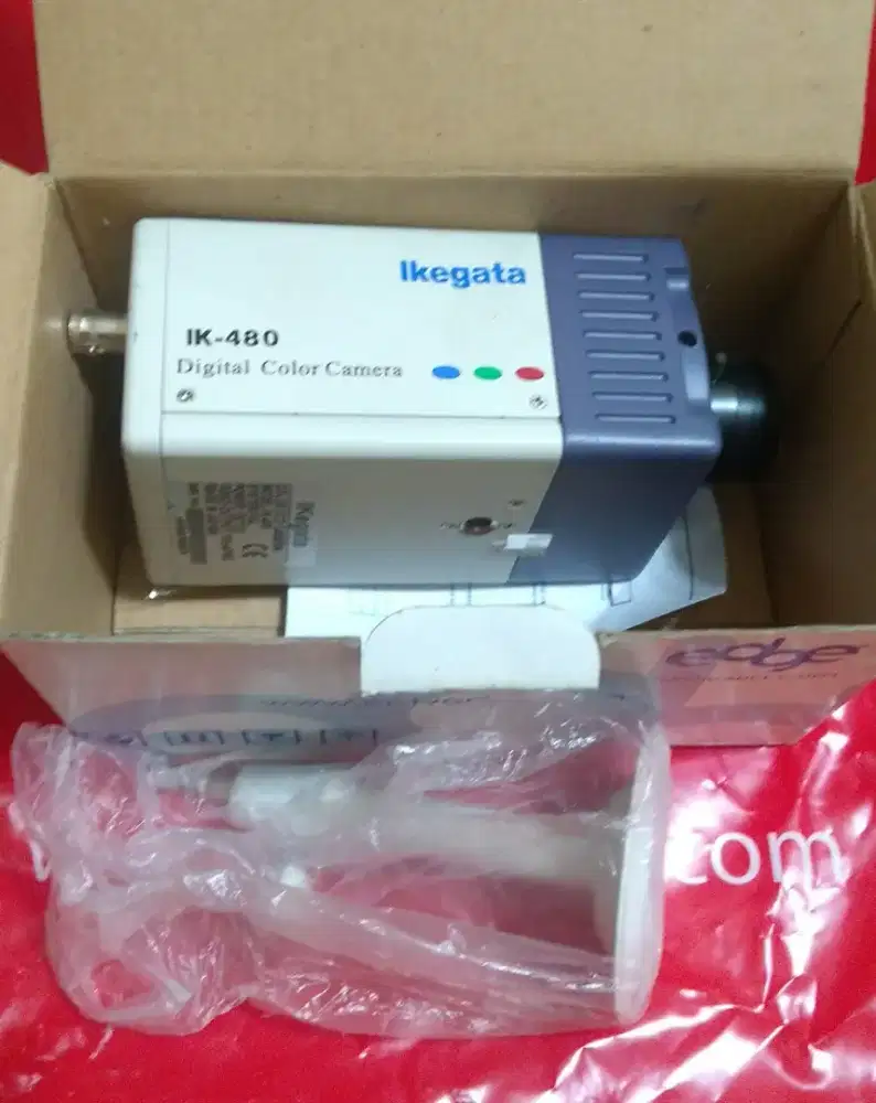 Digital color camera CCTV merk Ikegata IK-480 Made in Japan .