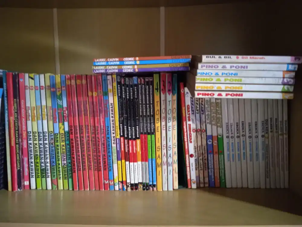 Aneka buku bacaan Komik Anak Batman Monika Dulken Eroica dll