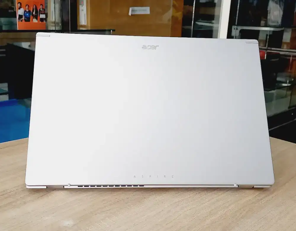 ACER Lite Al14 Core3-N355 14 HD 8GB