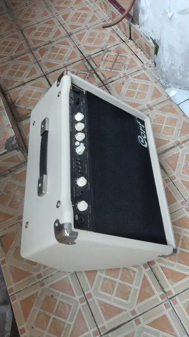 Ampli Gitar Akustik Cort AF30 AF 30