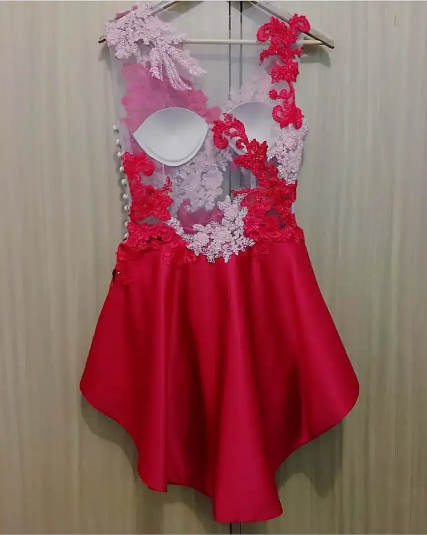 Dress mini merah size S