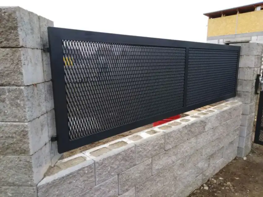 Pagar besi wiremesh