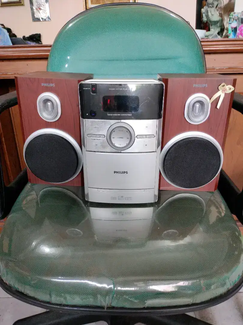 Philips Micro Hi-Fi System MCM 149 (Bekas)