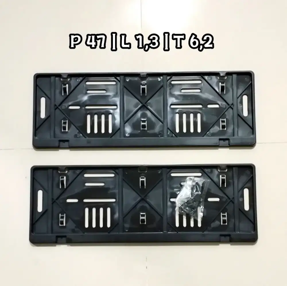 Kotak Plat Nomor Mobil