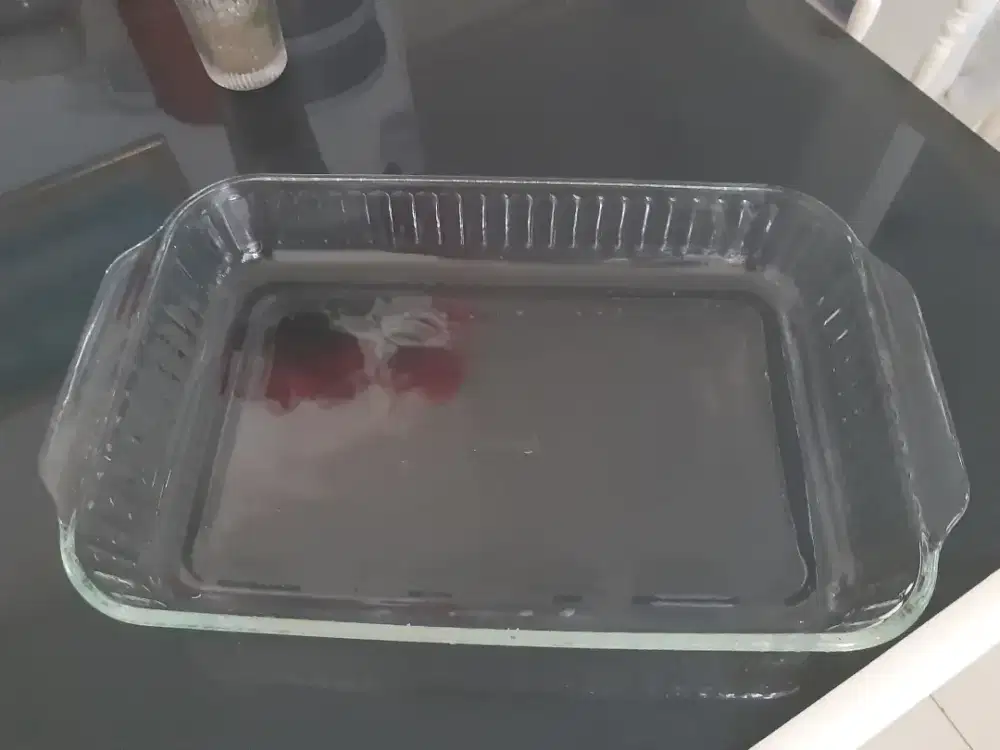 PYREX  USA glassware