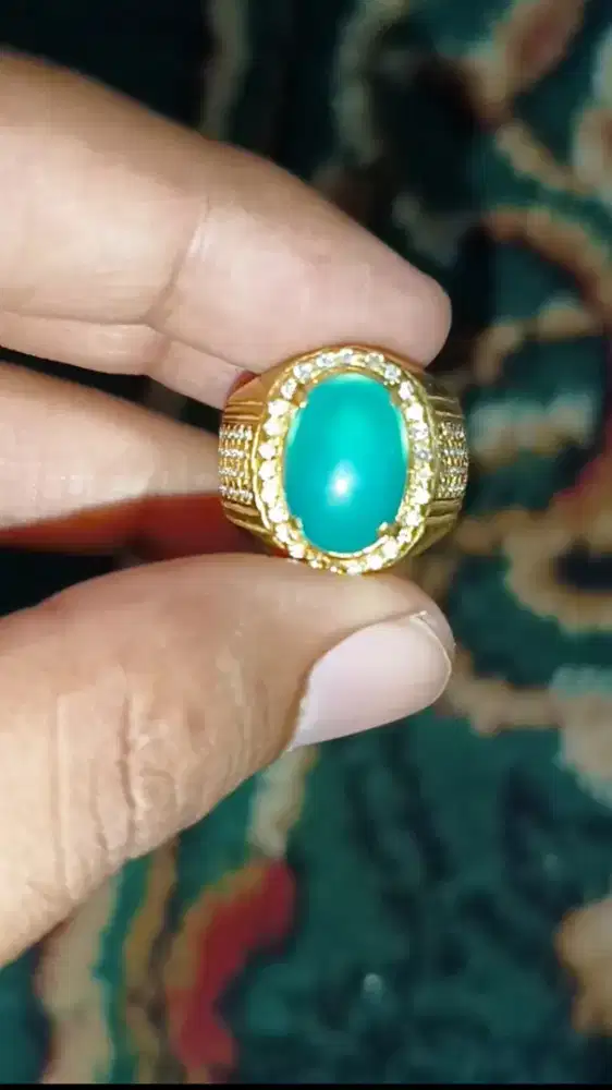 BATU BACAN GIWANG