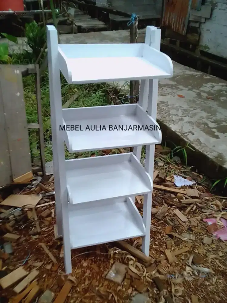 rak buku serbaguna