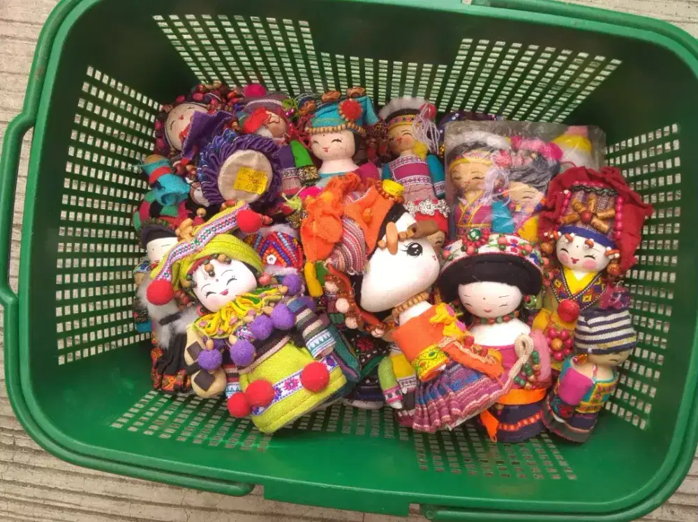 Boneka Etnik China Mancanegara