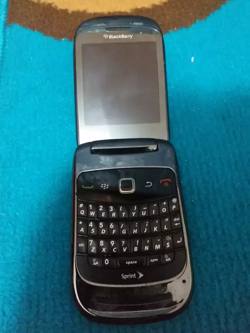 Hp Blackberry Style 9670 CDMA