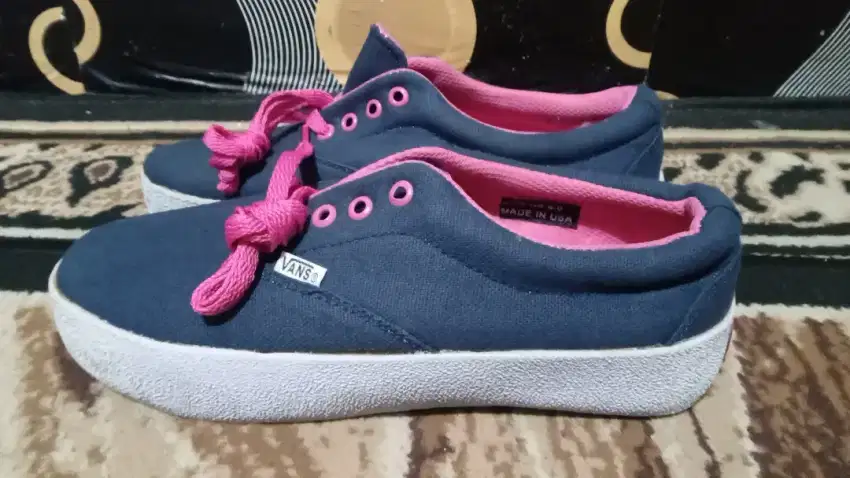 Sepatu vans baru uk 39 minus ndk ada dos