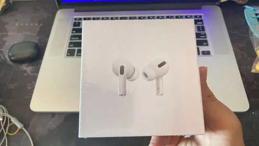 AirPods Pro BNIB