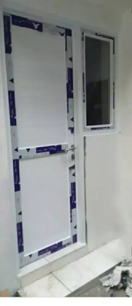 Pintu Dan Kusen Almunium