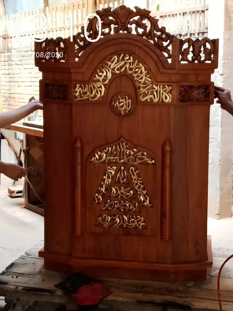 Mimbar masjid, mimbar jati, podium, mihrab
