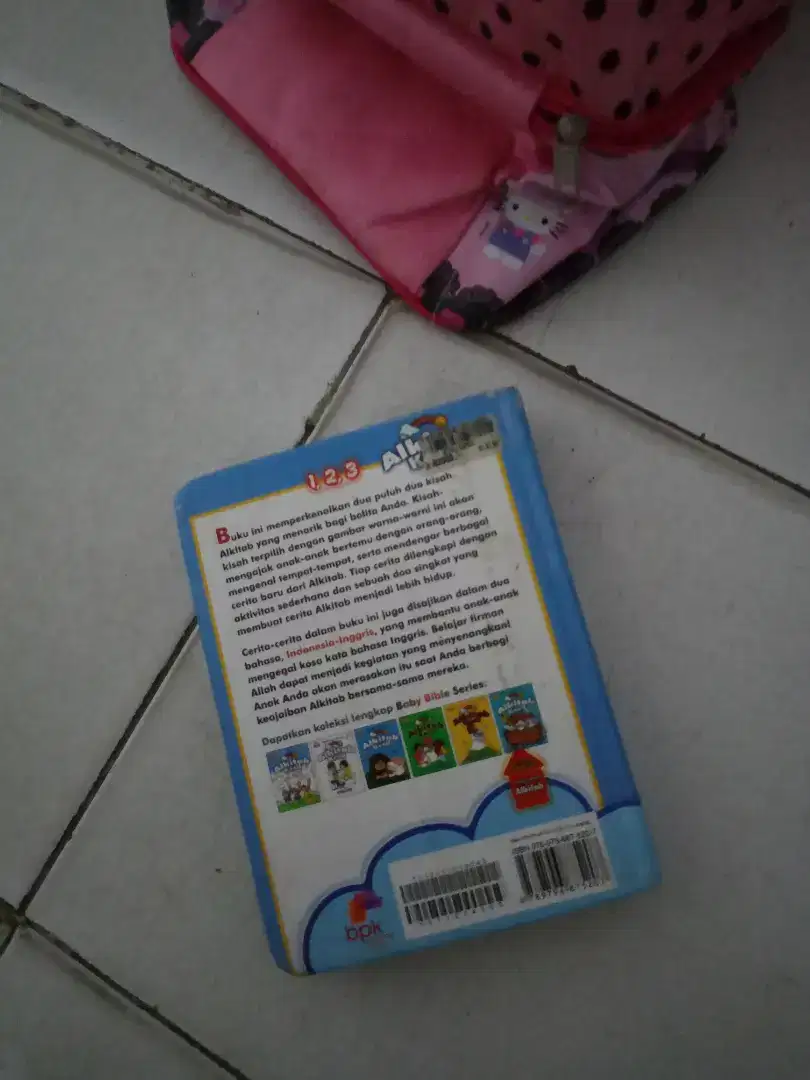 Alkitab untuk anak kecil atau batita