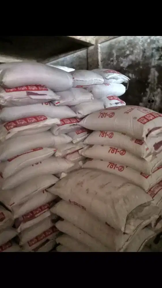 HI-PRO-VITE 781-2 pakan pelet pellet ikan benih bibit lele gurame nila