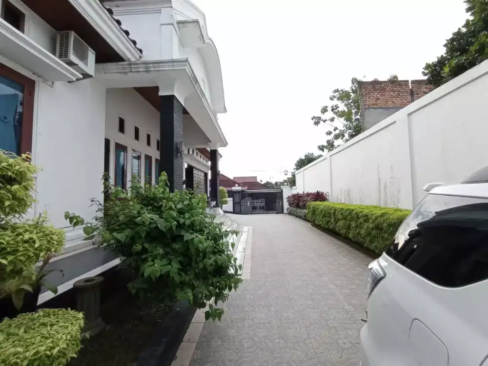 Dijual rumah MEWAH di Celentang Kalidoni siap huni Lt: 1200 Hrg: 4,5 M