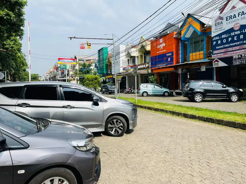 Ruko Di Komplek Ruko Taman Yasmin Jalan Abdullah Bin Nuh