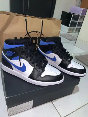 Sepatu air hotsell jordan 1