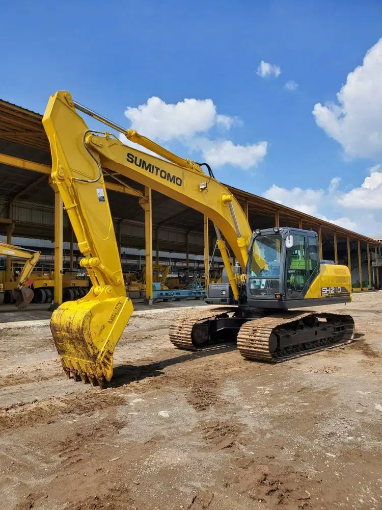 Excavator Backhoe Sumitomo SH 210 Tahun 2020 dan 2021