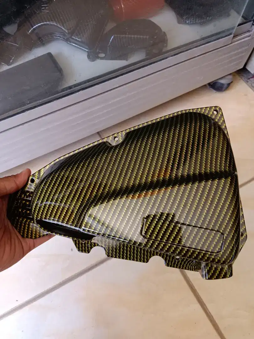 Tutup filter ori honda beat deluxe carbon candy kuning