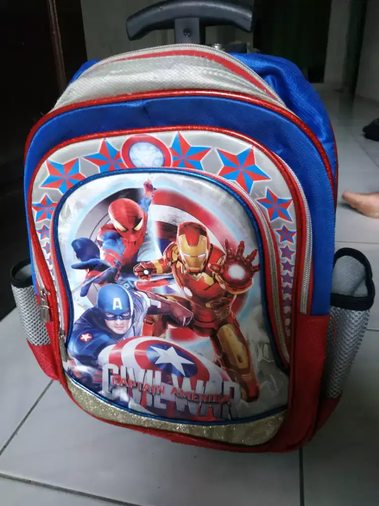 Tas Sekolah Anak