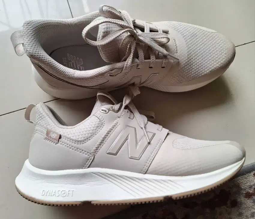 New Balance Dynasoft 900 V1 Beige Size 42/ 26,5 Cm