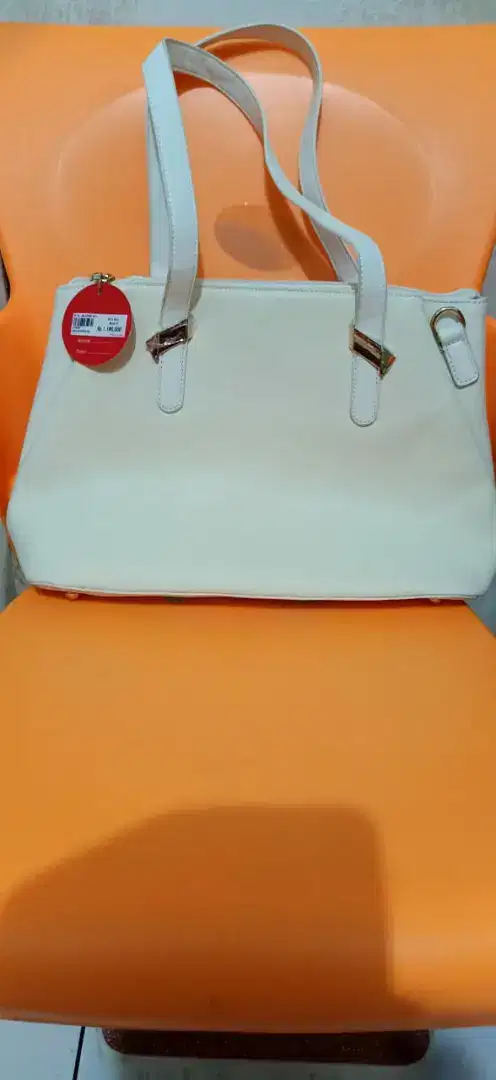 Dijual Tas Wanita Merk Fladeo, Cantik, Anggun & Kereenn.