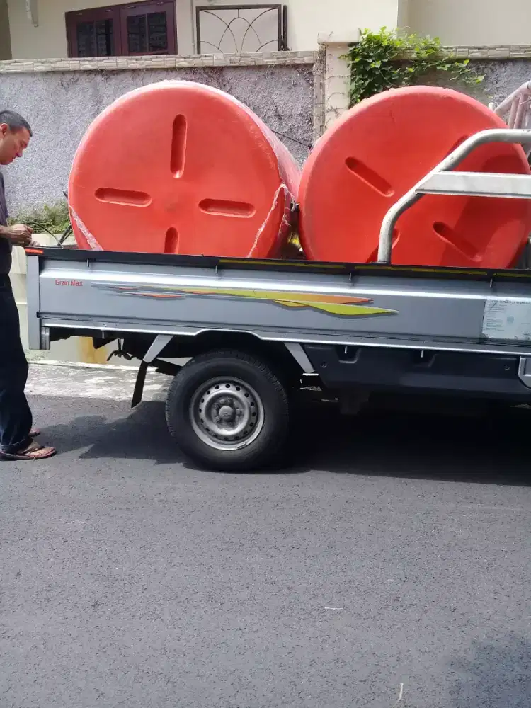 Terima pemasangan tandon air dan jaringan pipa