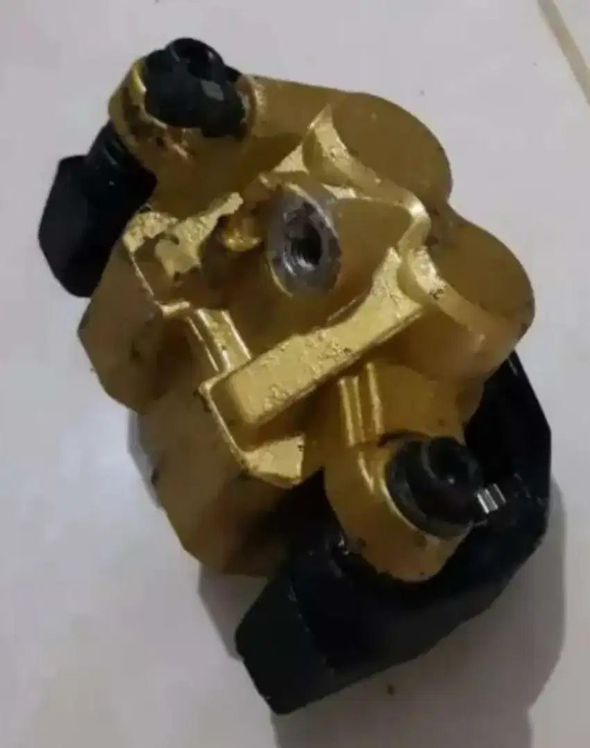 Di jual 1 set rem cakram depan yamaha