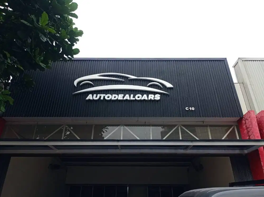 signage huruf timbul showroom dealer mobil motor plang nama toko