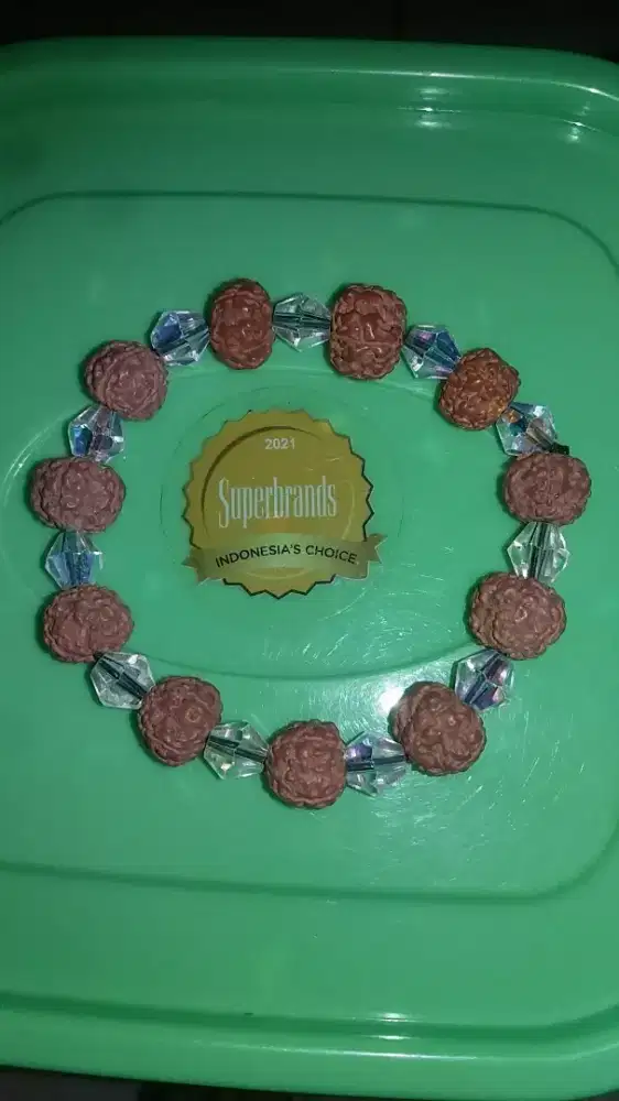 Gelang manik genitri bagus