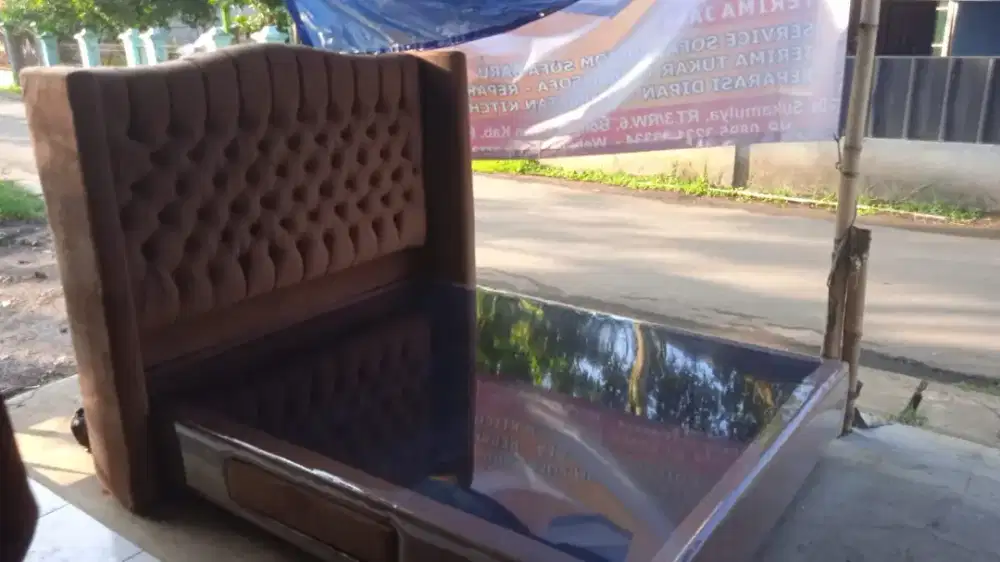 Dipan springbed motif jaguar