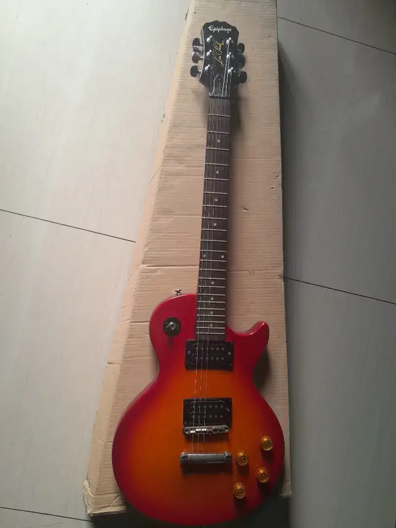Gitar Epiphone les paul model siapa cepat