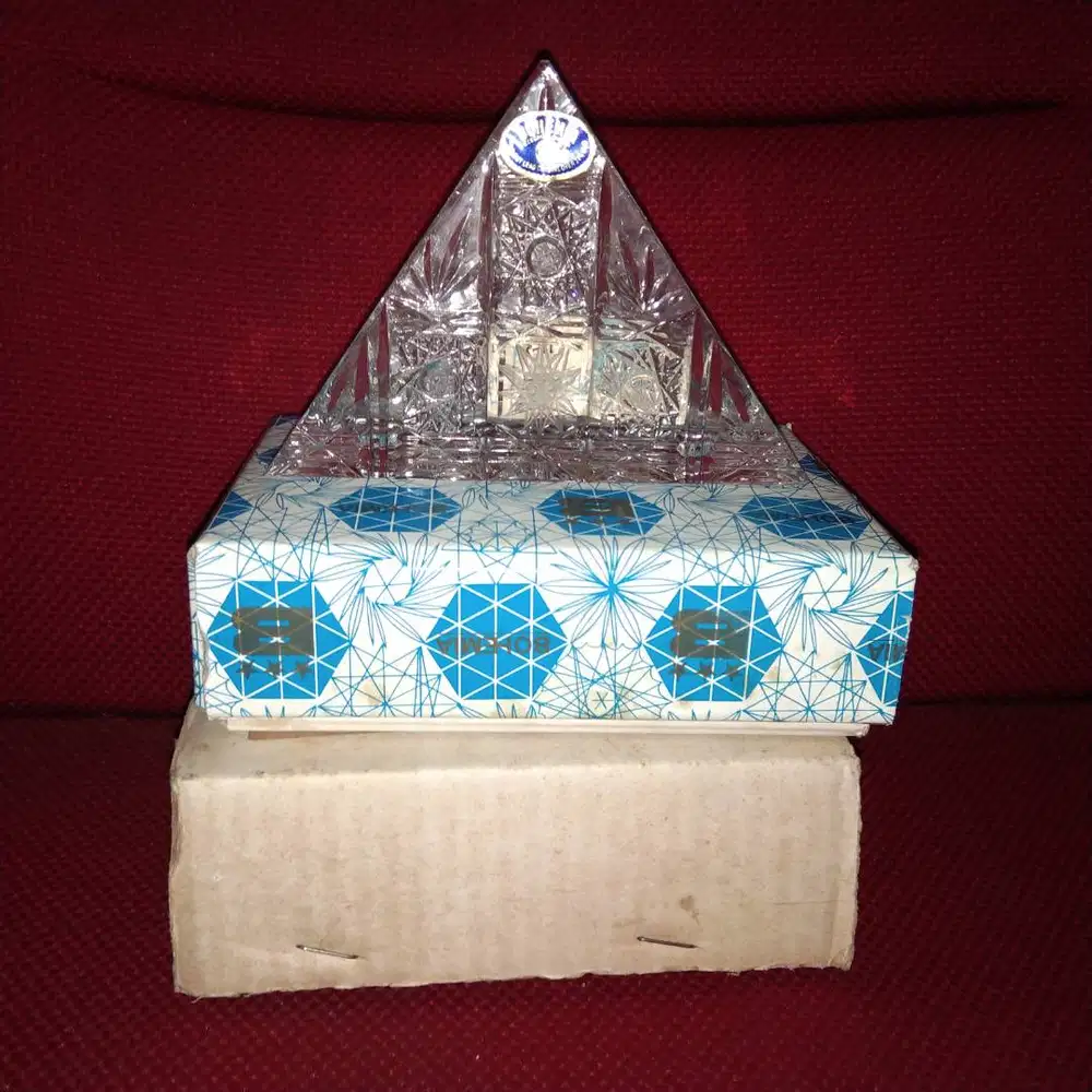 Tempat Tissu Bohemia kristal 500 PK