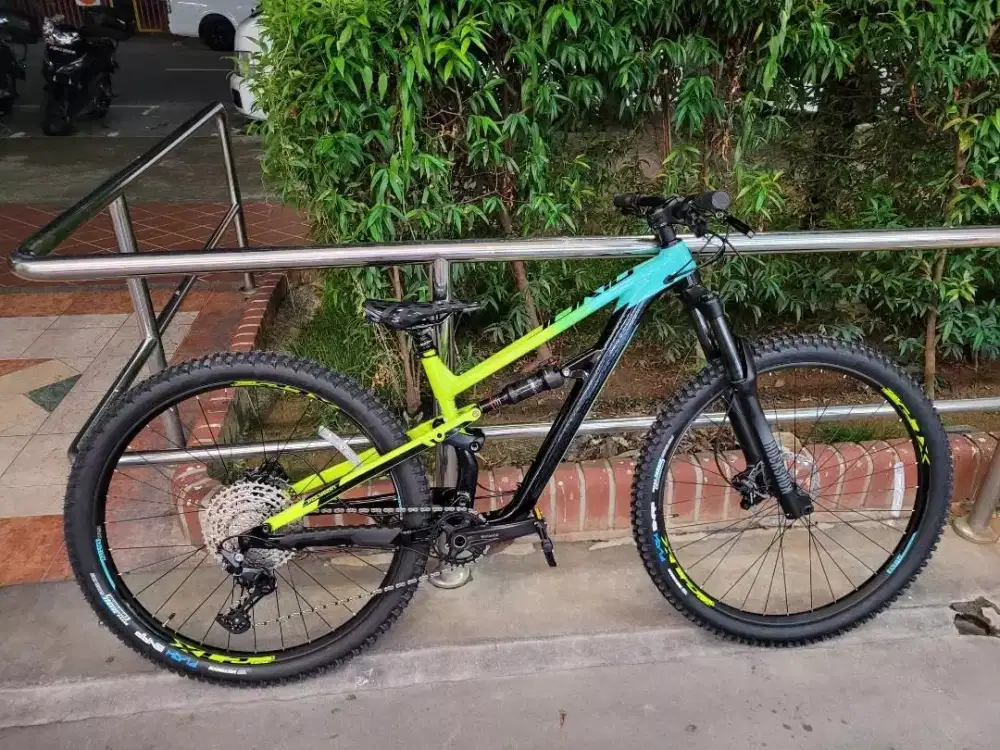 Pompa~Gir Sepeda &/ Stang Sepeda Handlebar = RINGAN + ANTI KARAT