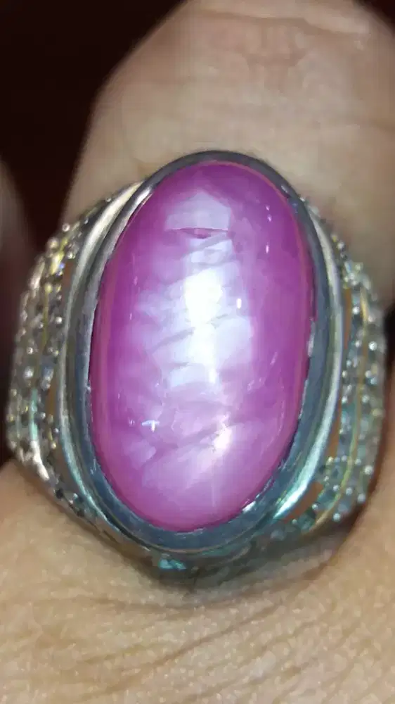 Jual Batu Cincin Permata Pinkish-Red Ruby Star Good Perfomance