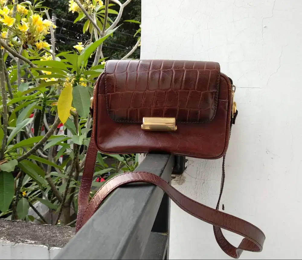 Tas Coklat Tali Panjang