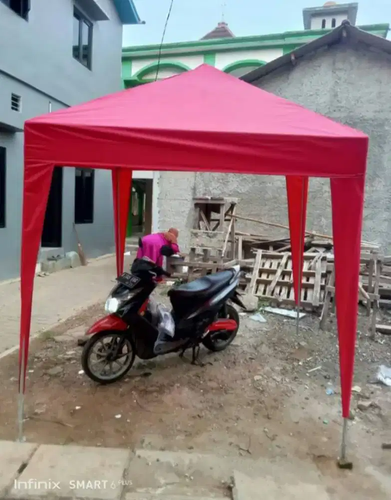 Tenda kafe untuk jualan