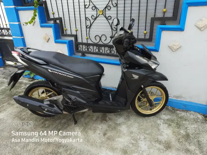 Dicari untuk dibeli vario 150 plat ab