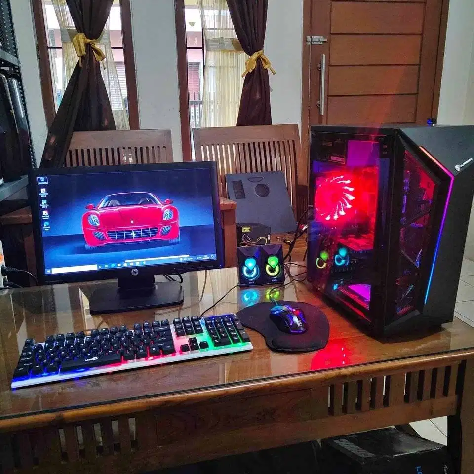 Satu set Komputer intel Core i7 870 Gaming Multimedia