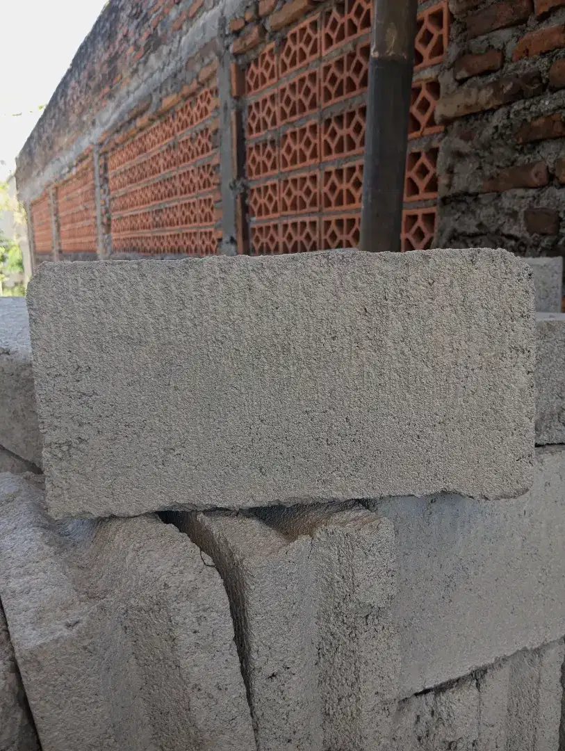 Batako Padat beton