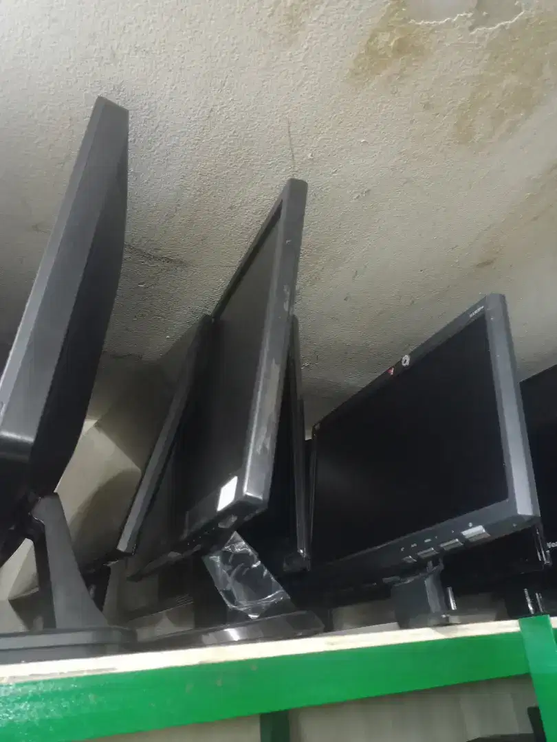 TERIMA JUAL BELI MONITOR BEKAS