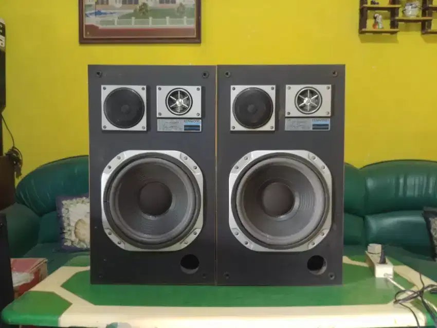 Sepasang speaker 12inch KENWOOD LSK-700 made in Japan