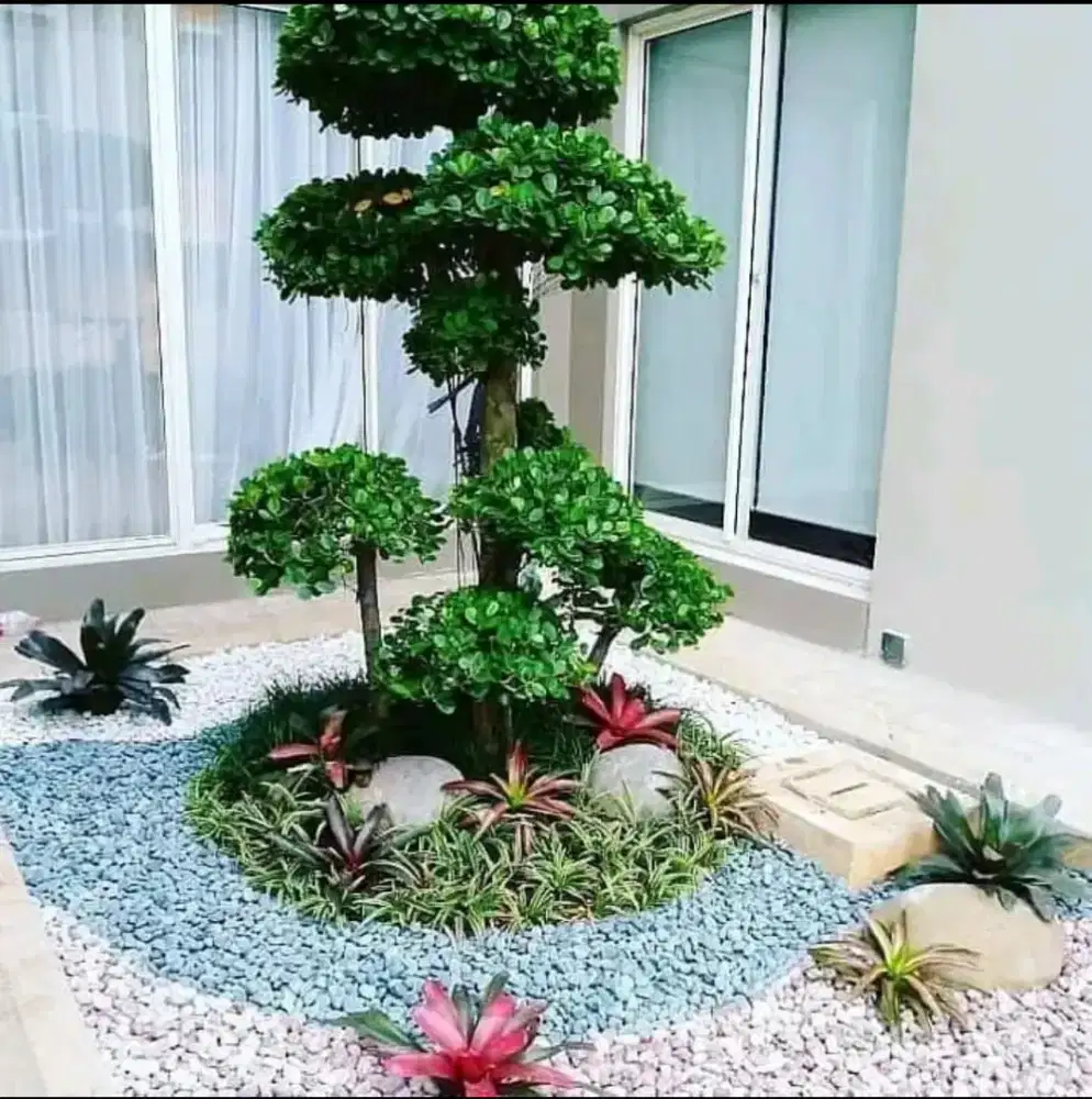 Pembuatan taman rumah